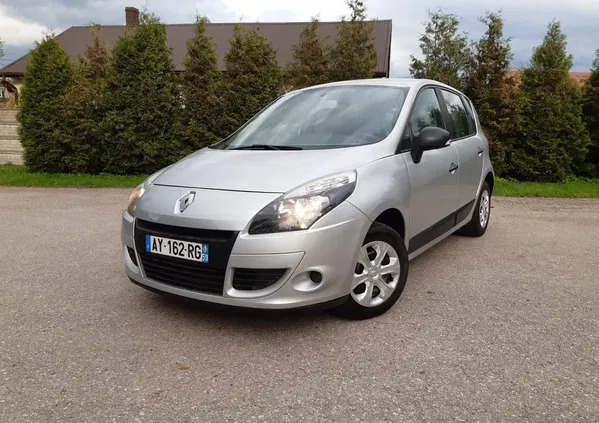 lubelskie Renault Scenic cena 14800 przebieg: 130000, rok produkcji 2010 z Kałuszyn